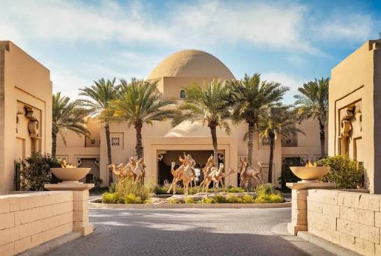 ROYAL MIRAGE HOTEL L.L.C
